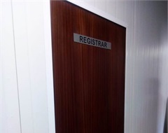 Registrar